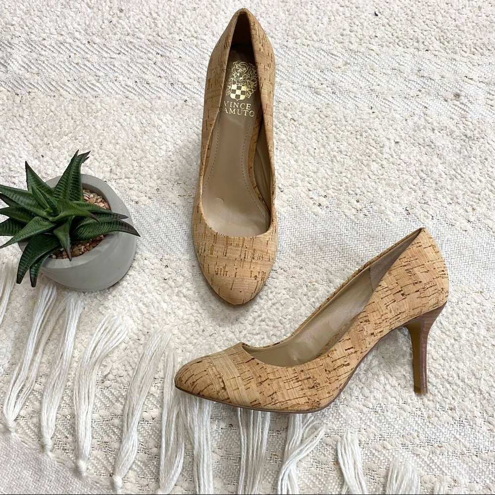 NEW! Vince Camuto Sariah beige/brown cork almond toe heels